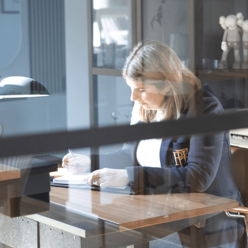 Tanja arbejder